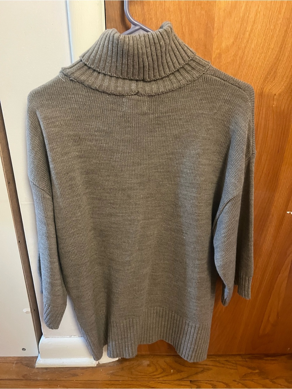 H&M Olive Green Turtleneck Sweater